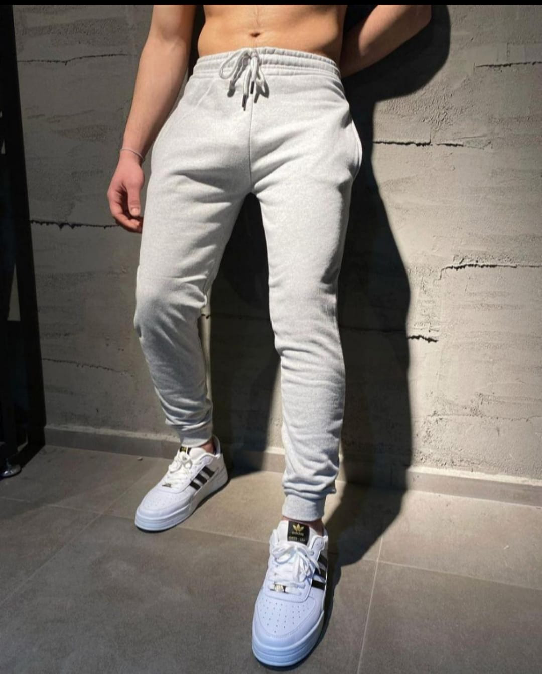 Erkek%20Yazlık%20Slim%20Fit%20Dar%20Paça%20Jogger%20Gri%20Eşofman%20Altı