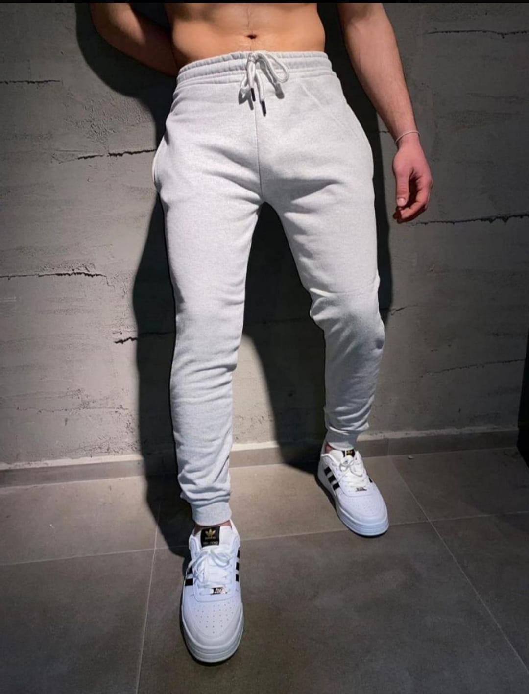 Erkek%20Yazlık%20Slim%20Fit%20Dar%20Paça%20Jogger%20Gri%20Eşofman%20Altı