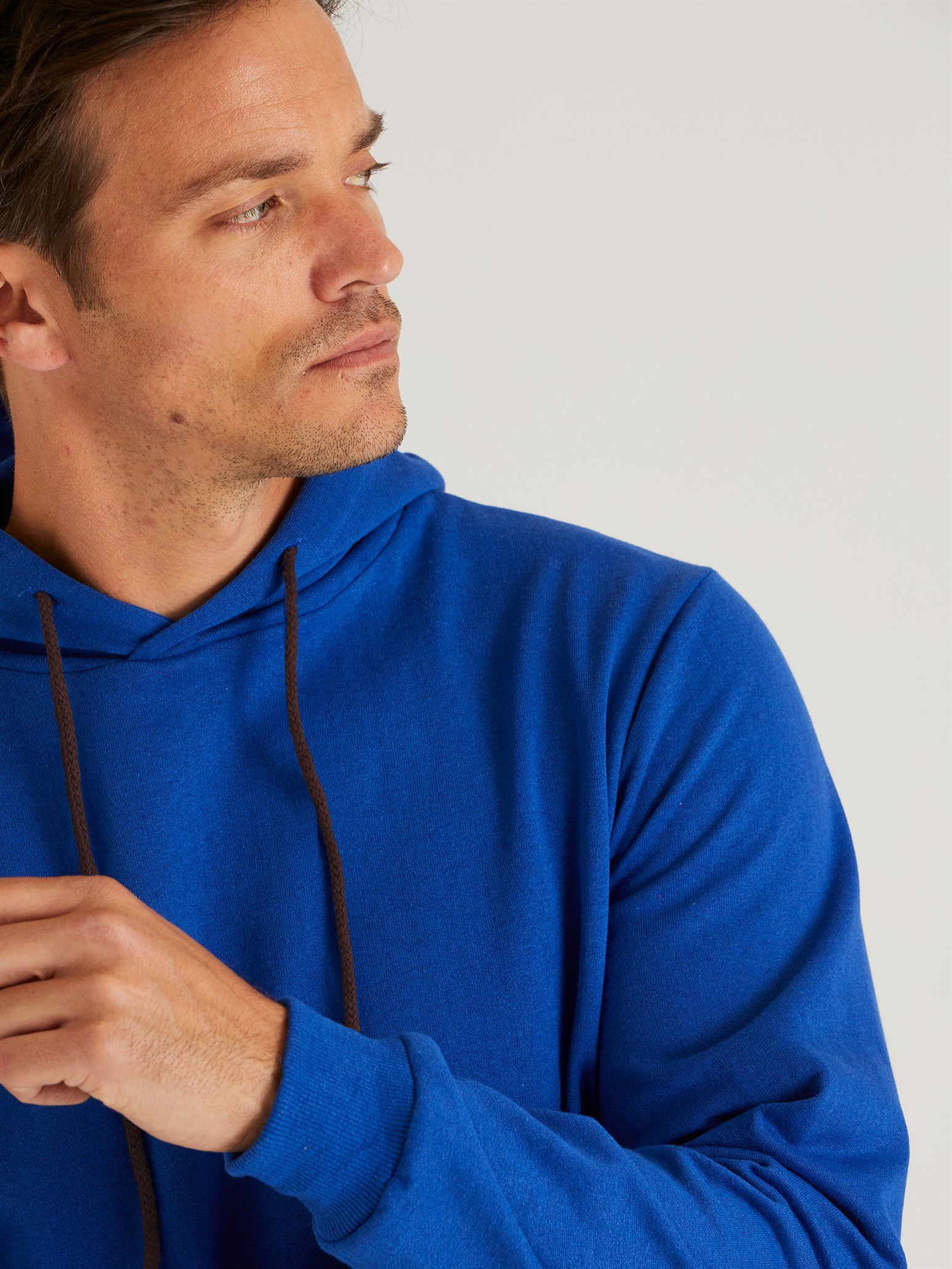 Erkek%20Kışlık%20Kapüşonlu%20Sweatshirt%20Renkli%20Şardonlu
