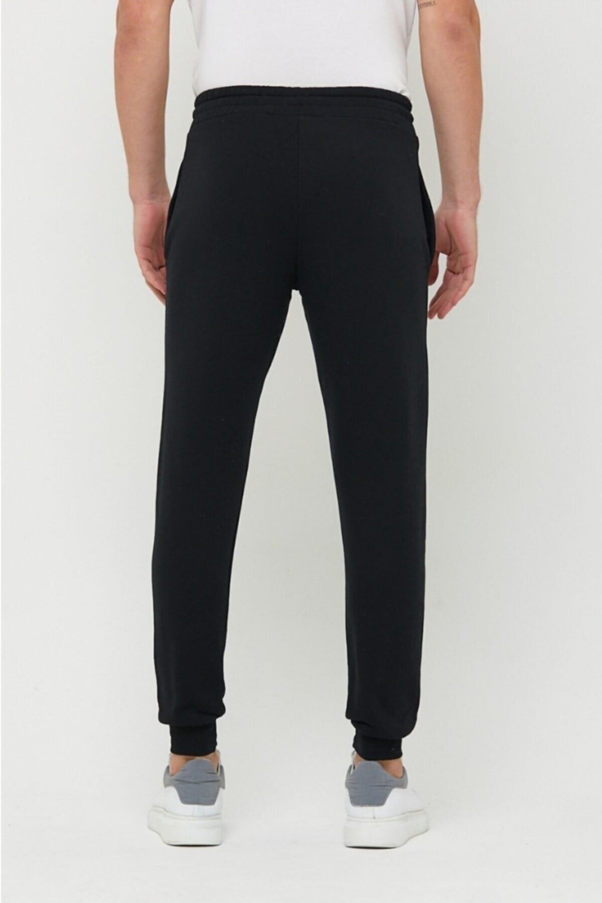 Erkek%20Kışlık%20Siyah%20Slim%20Fit%20Dar%20Kesim%20Jogger%20Eşofman%20Altı%202%20Iplik%20Şardonlu