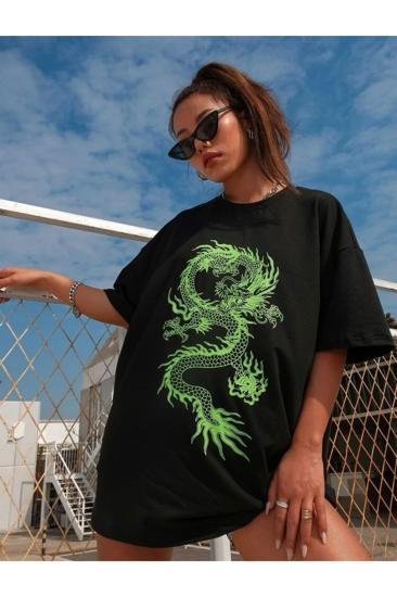 Bayan Siyah Ejderha Yeşil Baskılı Oversize T-shirt